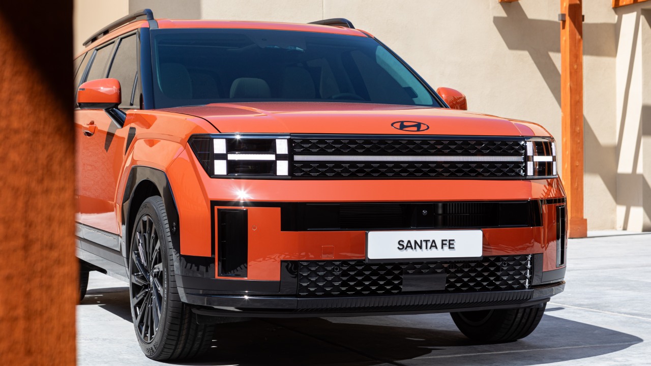 Prices and Specifications for Hyundai Santa Fe 2024 in Saudi Arabia ...